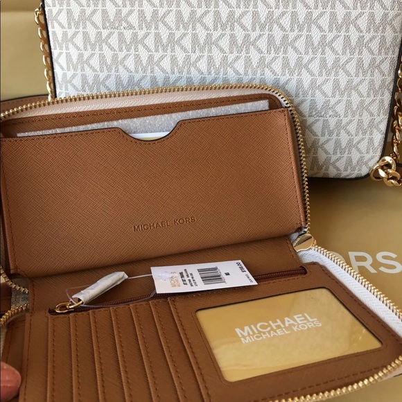 🌹Michael Kors Jet Set Crossbody Vanilla Set 🌹 - Picture 7 of 8